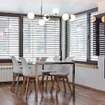 Spacious And Modern Apt, 6 Guests, Station, Self Check-in *